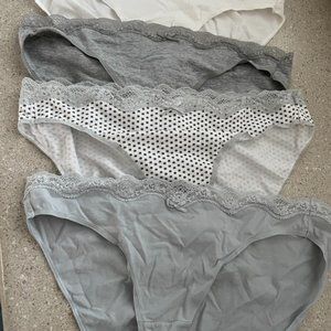 NWOT Lace Bikini DKNY Brand Panties